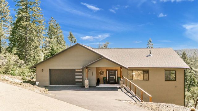3321 Menominee Ct, Arnold, CA 95223