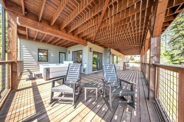 3321 Menominee Ct, Arnold, CA 95223