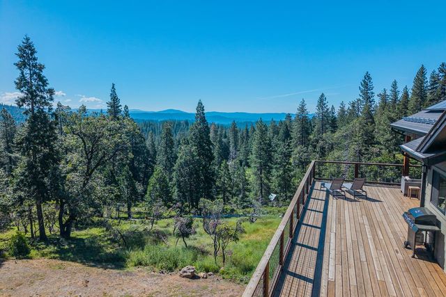 3321 Menominee Ct, Arnold, CA 95223