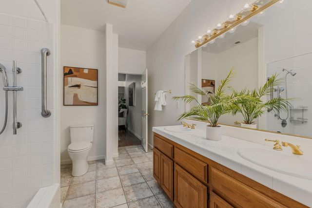 4138 Quiet Meadow Ct, Fair Oaks, CA 95628