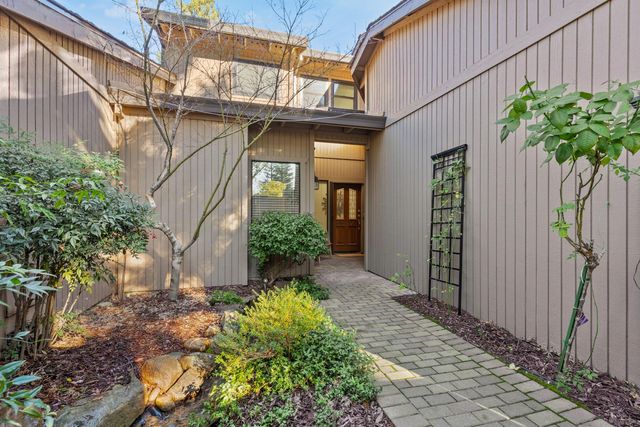 4138 Quiet Meadow Ct, Fair Oaks, CA 95628