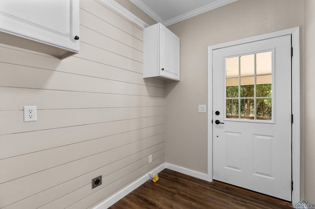 2016 E CR 368, Henderson, TX 75654