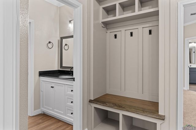 2016 E CR 368, Henderson, TX 75654