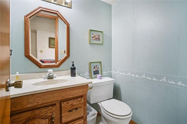 16819 Blaine Avenue, Belton, MO 64012