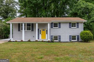 1864 Glen Echo Drive, Decatur, GA 30032