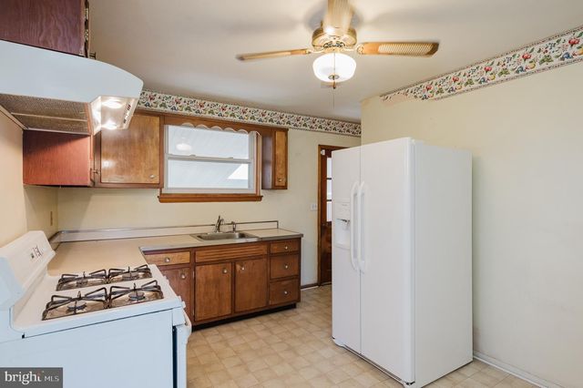 7345 MANCHESTER RD, Baltimore, MD 21222