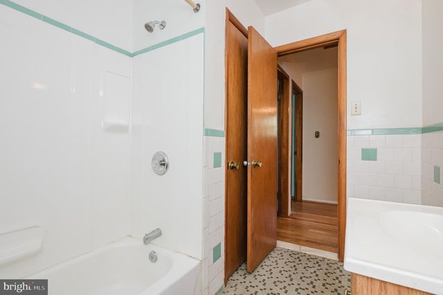 7345 MANCHESTER RD, Baltimore, MD 21222