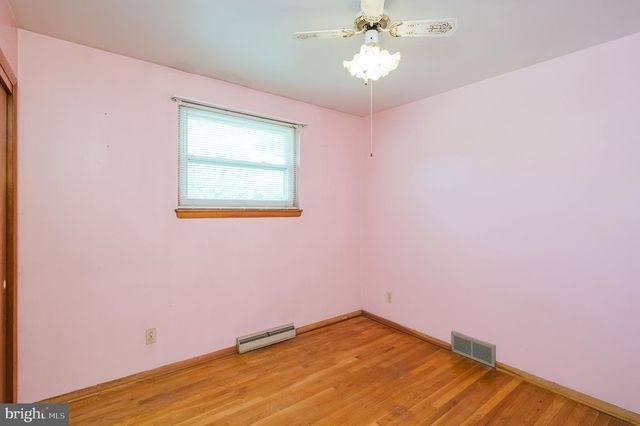 7345 MANCHESTER RD, Baltimore, MD 21222