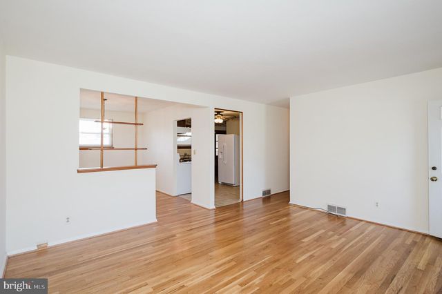 7345 MANCHESTER RD, Baltimore, MD 21222