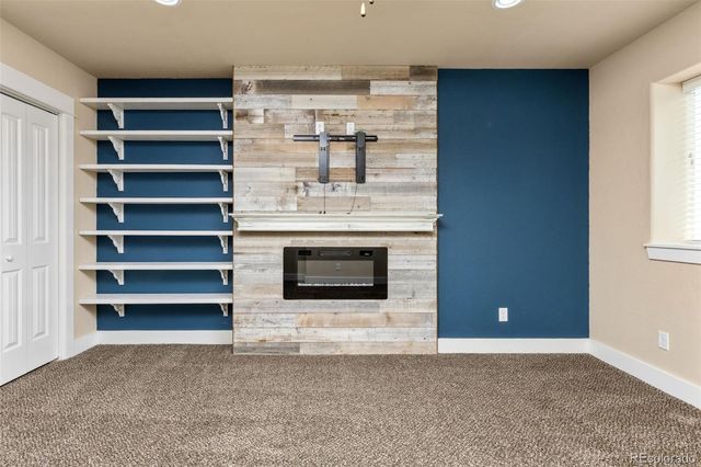 335 Kirkland Lane, Johnstown, CO 80534