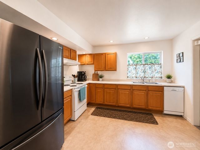 4526 N Ferdinand Street, Tacoma, WA 98407