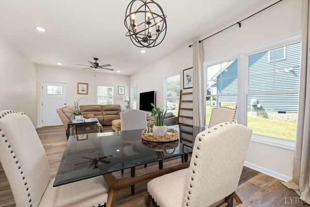 403 North Ave, Appomattox, VA 24522