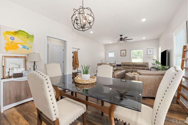 403 North Ave, Appomattox, VA 24522