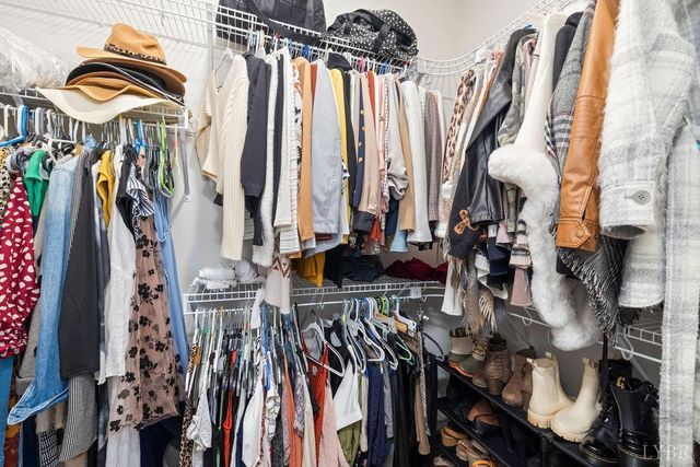 403 North Ave, Appomattox, VA 24522