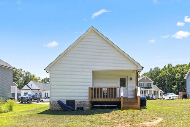 403 North Ave, Appomattox, VA 24522