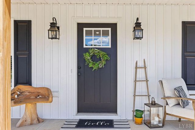 403 North Ave, Appomattox, VA 24522