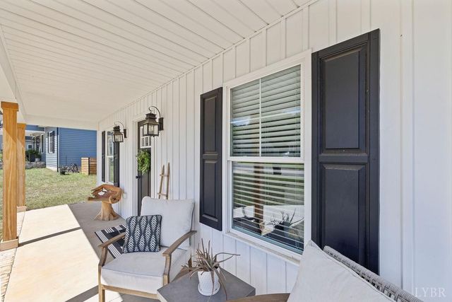 403 North Ave, Appomattox, VA 24522