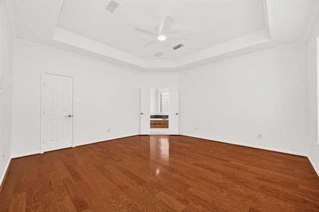 22 Westwinds Circle NE, The Woodlands, TX 77382