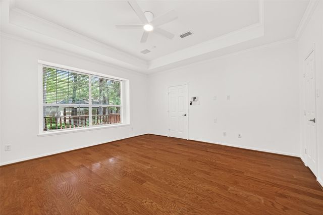 22 Westwinds Circle NE, The Woodlands, TX 77382
