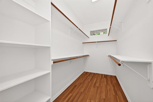 22 Westwinds Circle NE, The Woodlands, TX 77382