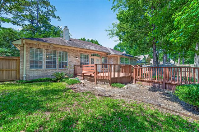 22 Westwinds Circle NE, The Woodlands, TX 77382