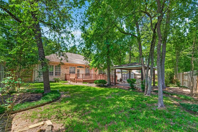 22 Westwinds Circle NE, The Woodlands, TX 77382