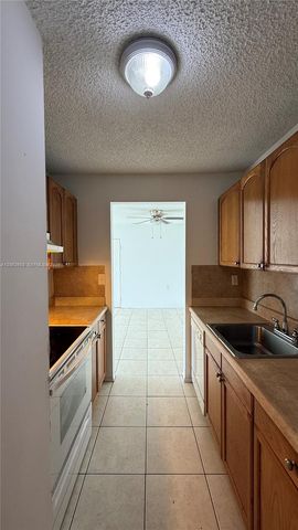 1163 Lake Terry Drive J, West Palm Beach, FL 33411