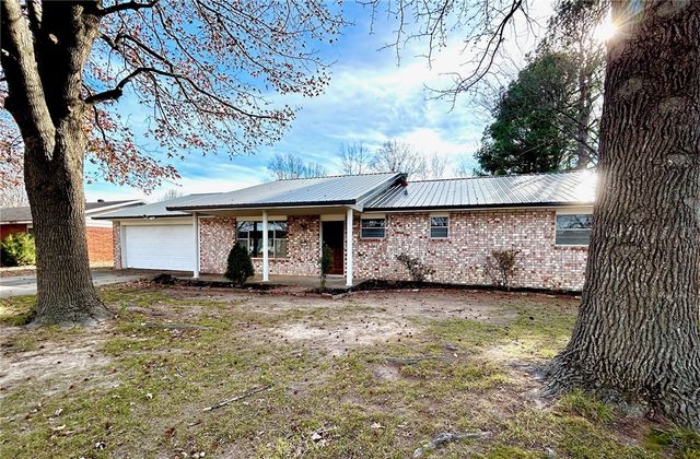 307 Terry Avenue, Springdale, AR 72764