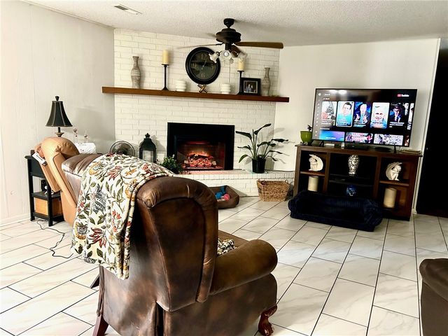 307 Terry Avenue, Springdale, AR 72764