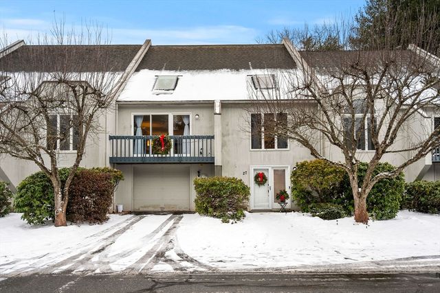 27 Woodland Park Dr 27, Haverhill, MA 01830