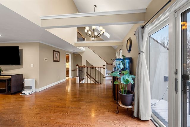 27 Woodland Park Dr 27, Haverhill, MA 01830