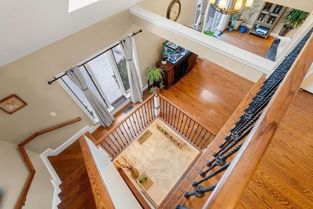 27 Woodland Park Dr 27, Haverhill, MA 01830