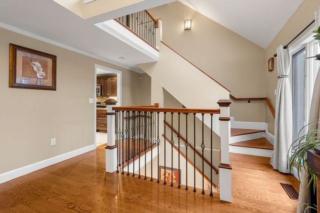 27 Woodland Park Dr 27, Haverhill, MA 01830