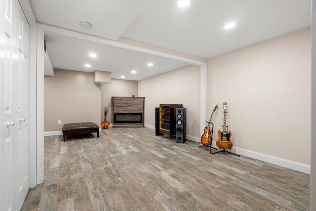 27 Woodland Park Dr 27, Haverhill, MA 01830