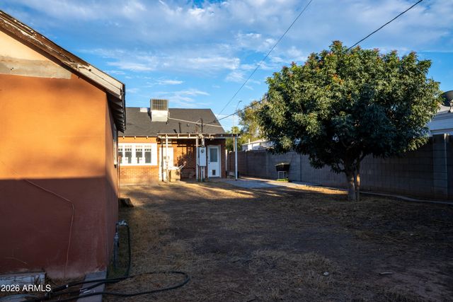 1714 N 15TH Avenue, Phoenix, AZ 85007