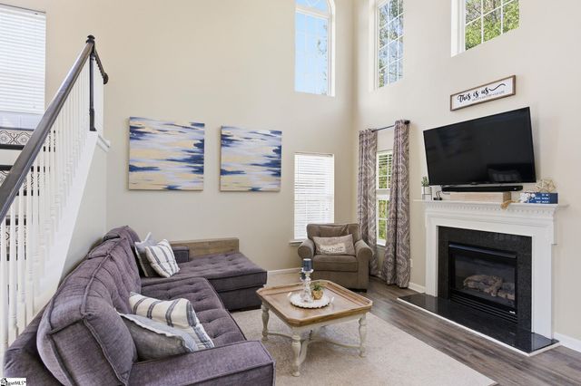 343 Woodsberry Shoals Drive, Duncan, SC 29334