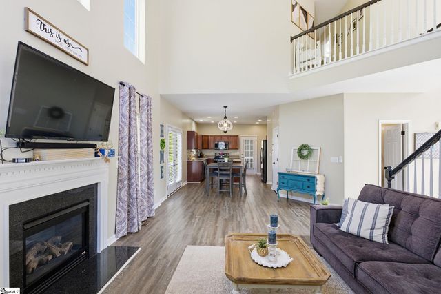 343 Woodsberry Shoals Drive, Duncan, SC 29334