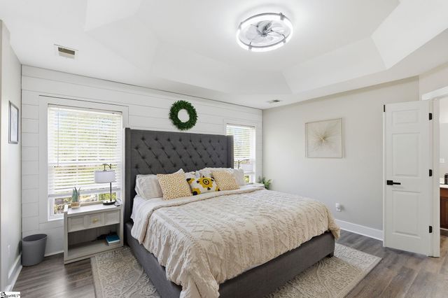 343 Woodsberry Shoals Drive, Duncan, SC 29334