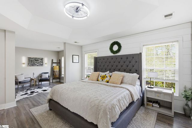 343 Woodsberry Shoals Drive, Duncan, SC 29334