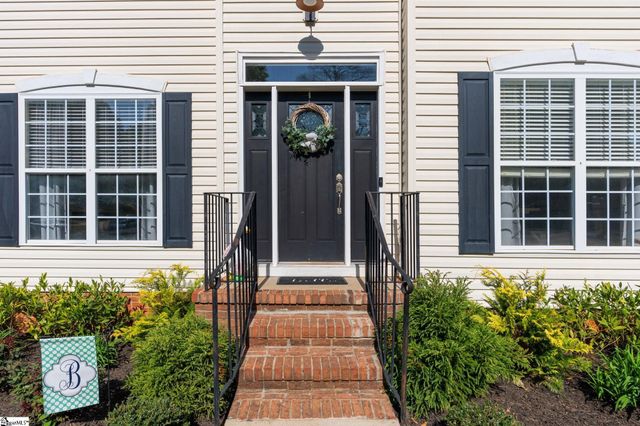 343 Woodsberry Shoals Drive, Duncan, SC 29334