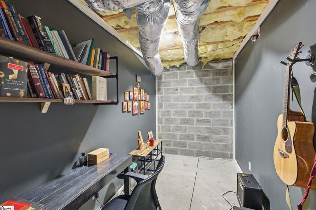 343 Woodsberry Shoals Drive, Duncan, SC 29334