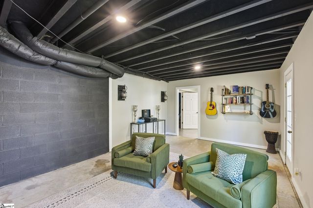 343 Woodsberry Shoals Drive, Duncan, SC 29334