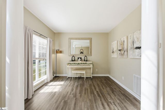 343 Woodsberry Shoals Drive, Duncan, SC 29334