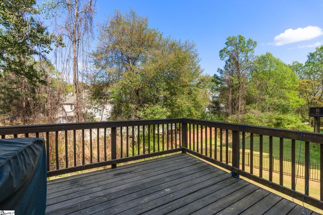 343 Woodsberry Shoals Drive, Duncan, SC 29334