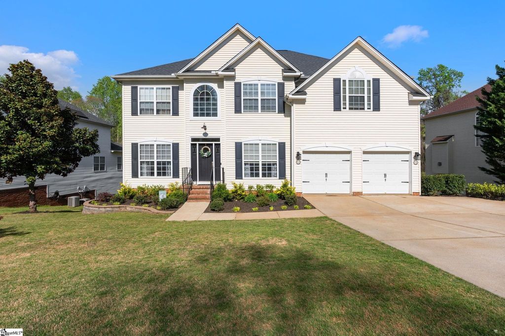 343 Woodsberry Shoals Drive, Duncan, SC 29334