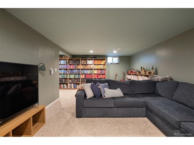 3547 Urban St, Wheat Ridge, CO 80033