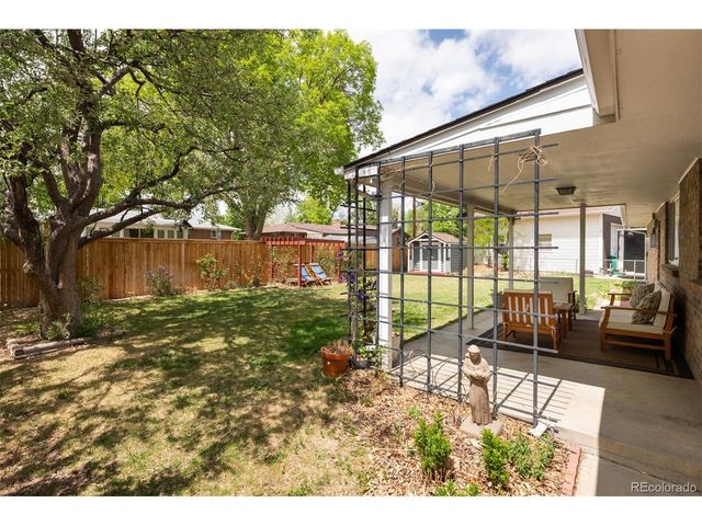 3547 Urban St, Wheat Ridge, CO 80033