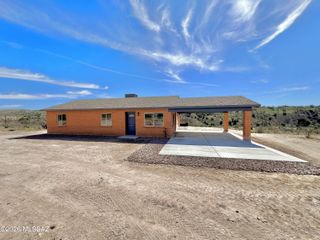 355 Trinity Court, Rio Rico, AZ 85648