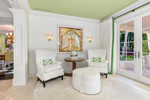 9 Via Vizcaya, Palm Beach, FL 33480