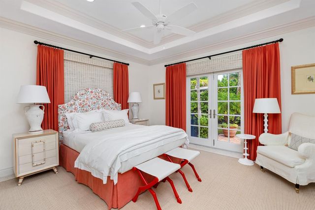 9 Via Vizcaya, Palm Beach, FL 33480